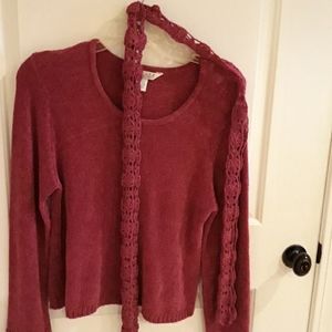 Long sleeve sweater top with scarf